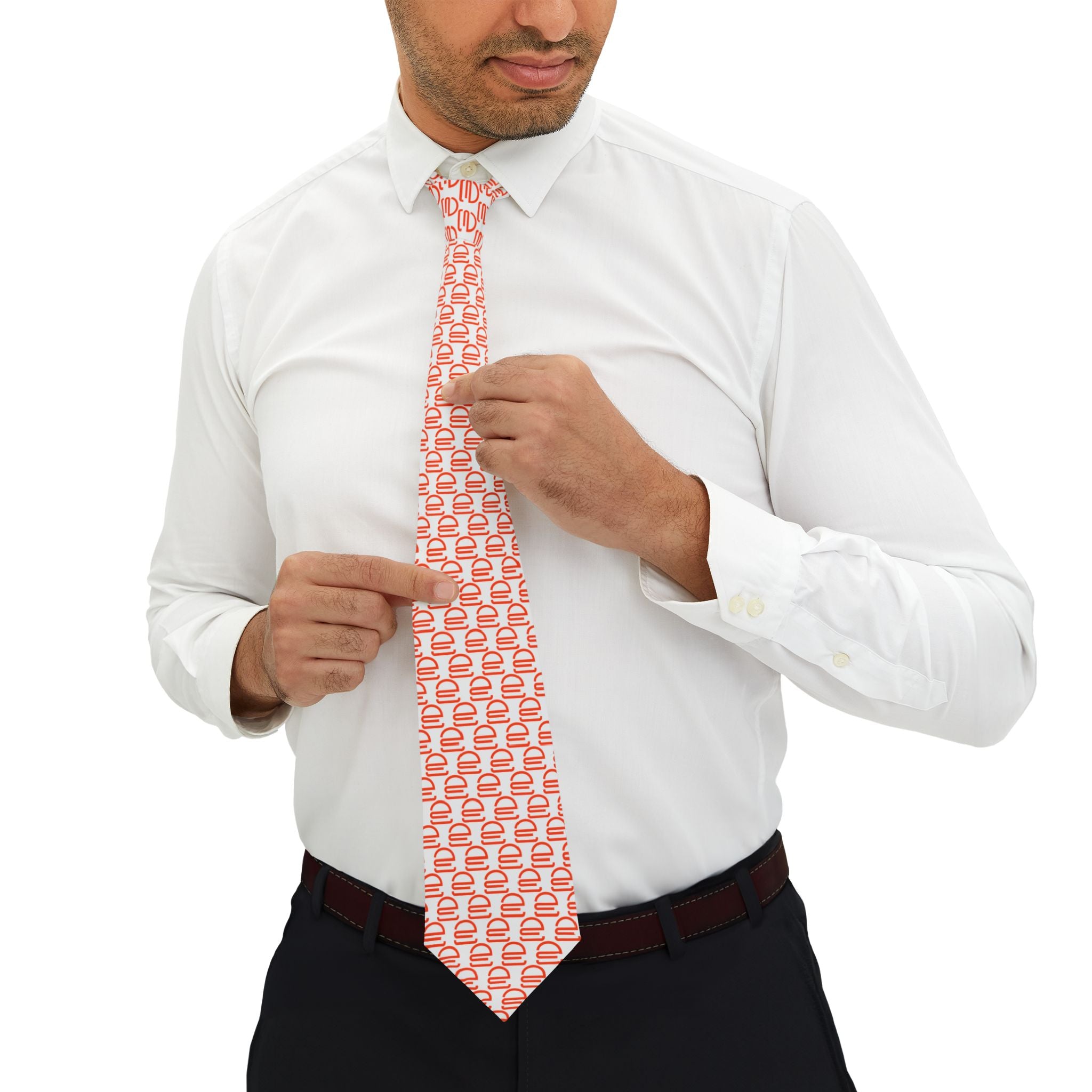 Coral Link Pattern Necktie — Modern Geometric Printed Silk Tie for Work & Events