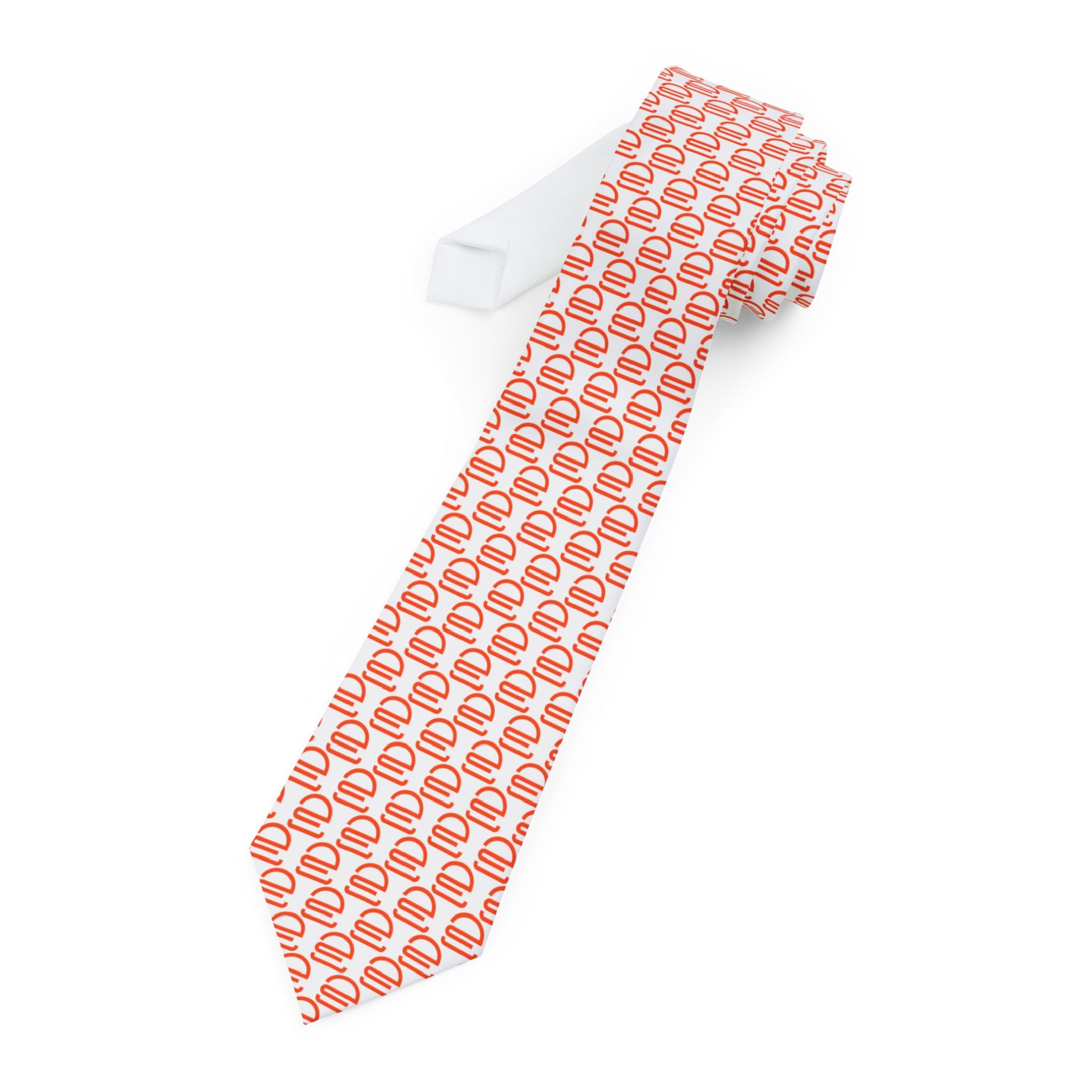 Coral Link Pattern Necktie — Modern Geometric Printed Silk Tie for Work & Events